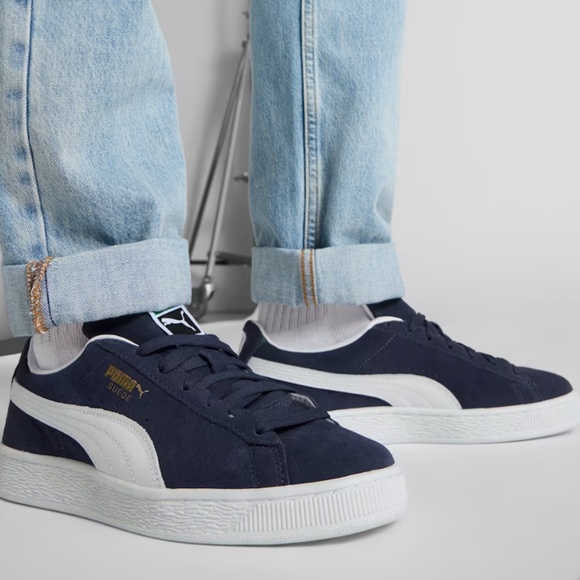 Puma Suede Classic Sneaker - Picture 2 of 5